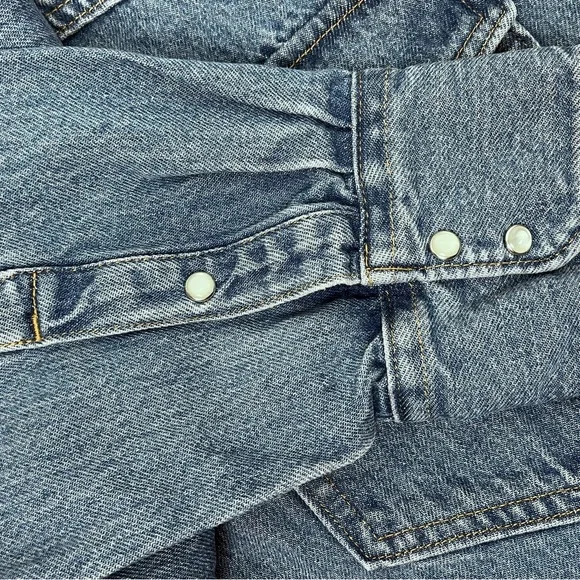 Levis Men's Blue Denim Pearl Snap Western Shirt/ Shacket PC9-A3373-0004 Size L - Picture 7 of 15